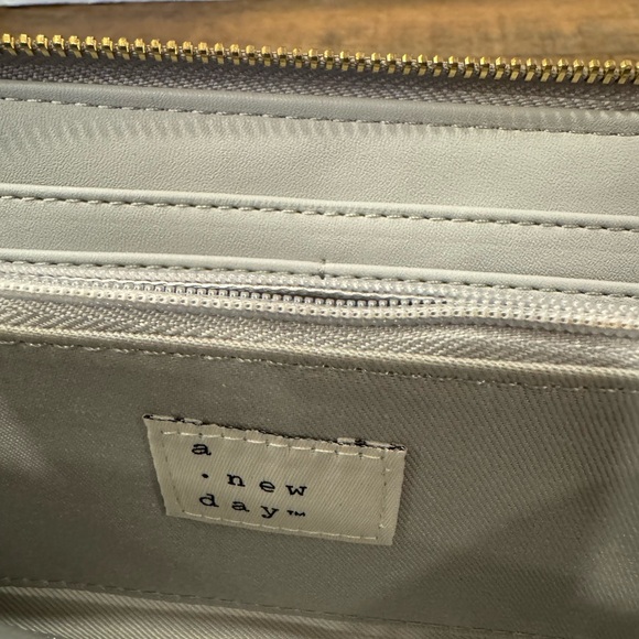 A New Day Gray Wallet Gold Zip Closure - Picture 5 of 6